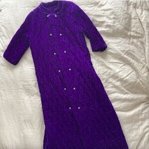 NWT 60s 70s Deadstock Vintage Quilted Velvet Full Length Maxi Puffer House Coat